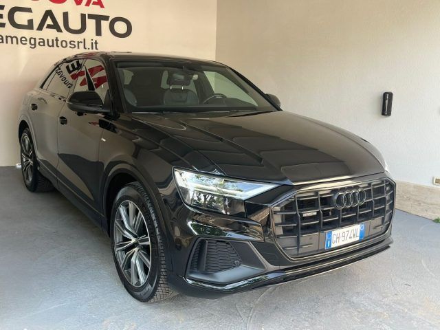 Audi Q8 2022