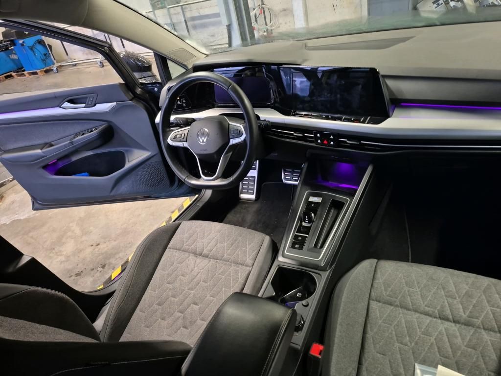 Volkswagen Golf 2023