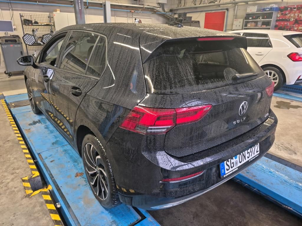 Volkswagen Golf 2023