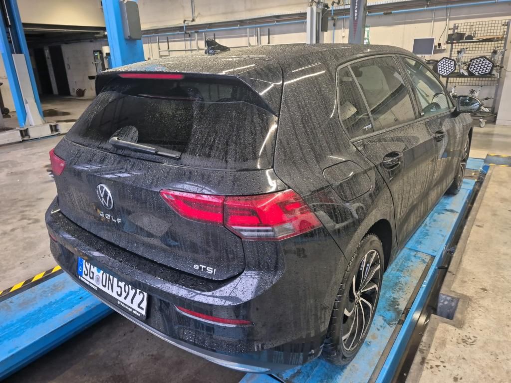 Volkswagen Golf 2023