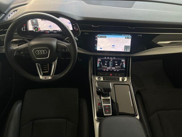 Audi Q8 2022