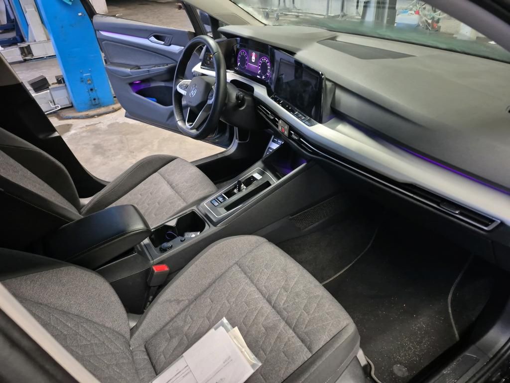 Volkswagen Golf 2023