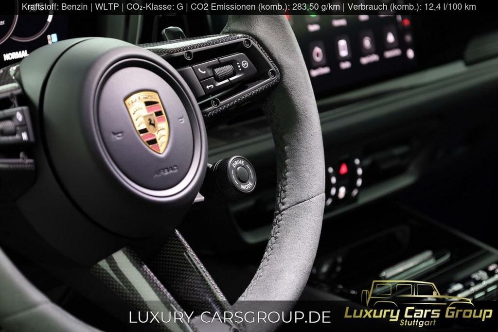 Porsche Cayenne 2025