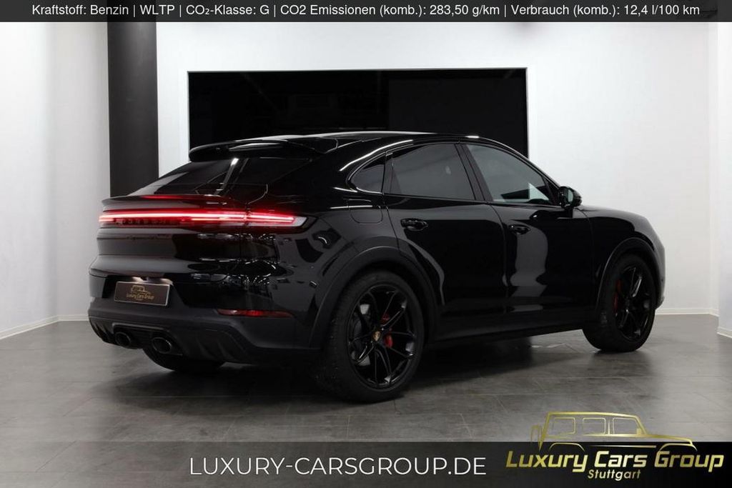 Porsche Cayenne 2025