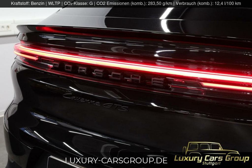 Porsche Cayenne 2025
