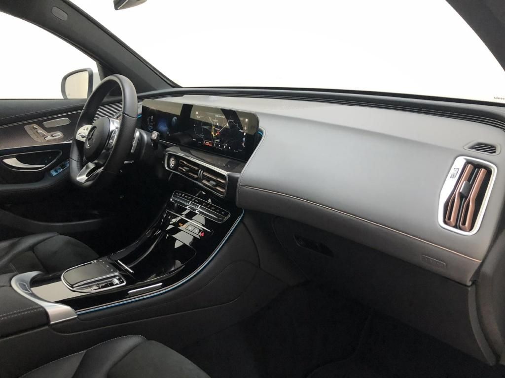 Mercedes-Benz EQC 2023