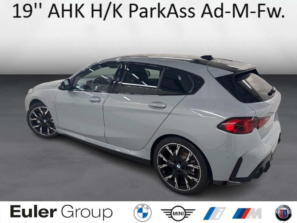 BMW 120 2025