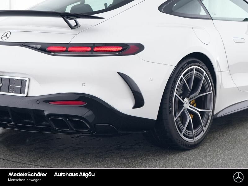 Mercedes-Benz AMG GT 2023