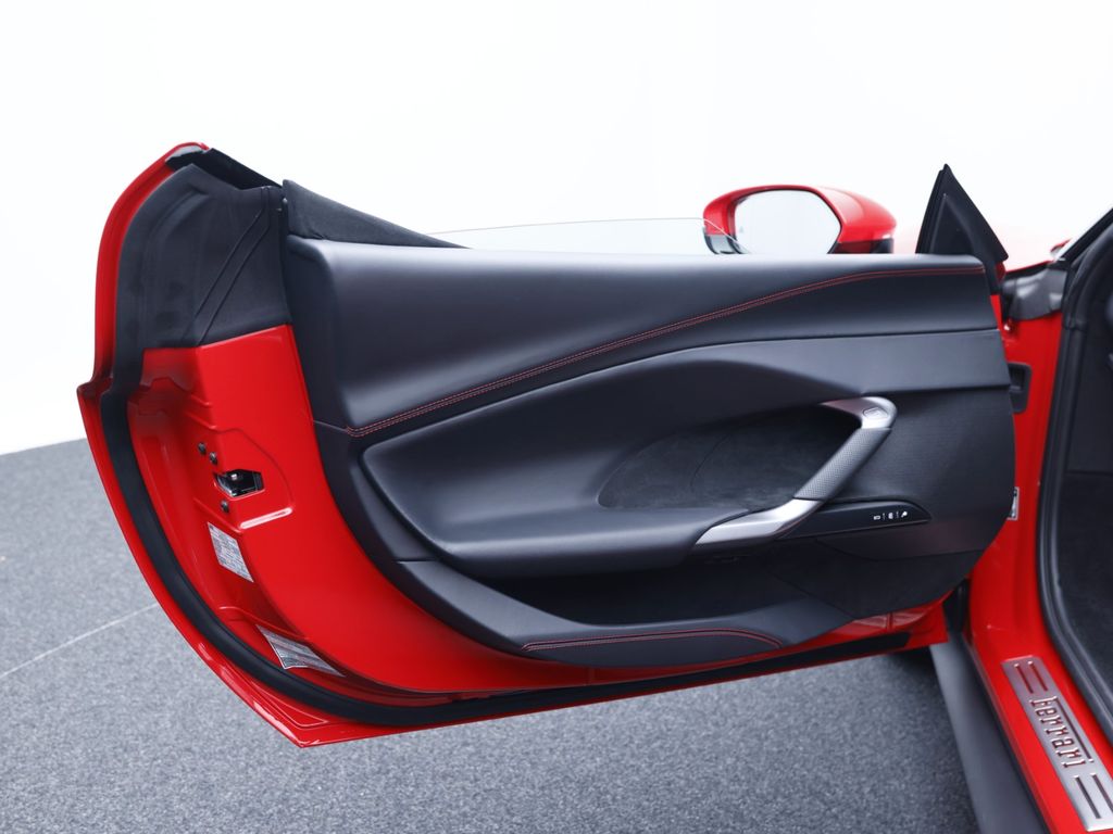 Ferrari 296 GTB 2024