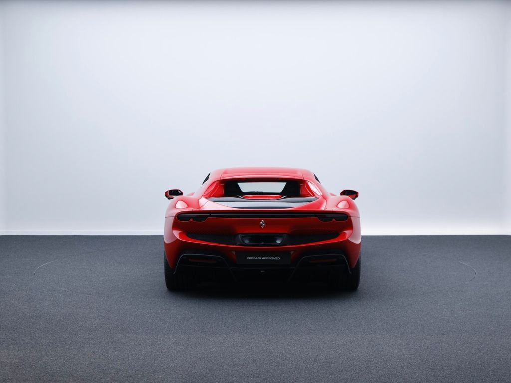 Ferrari 296 GTB 2024