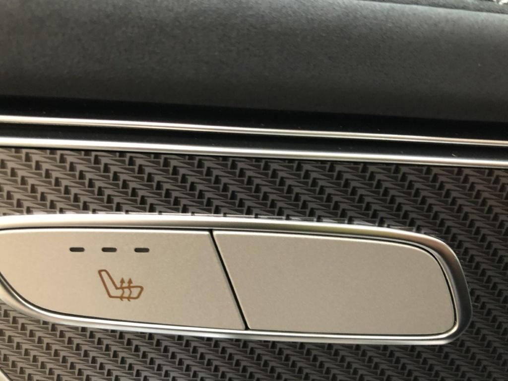 Mercedes-Benz EQC 2023