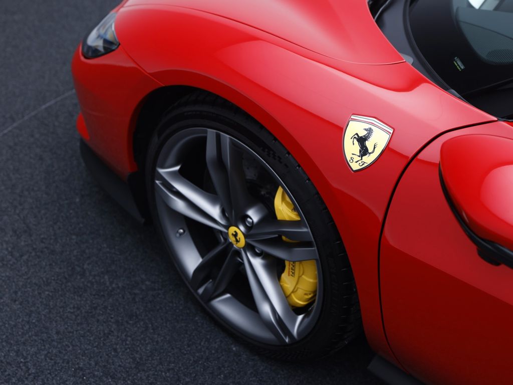 Ferrari 296 GTB 2024