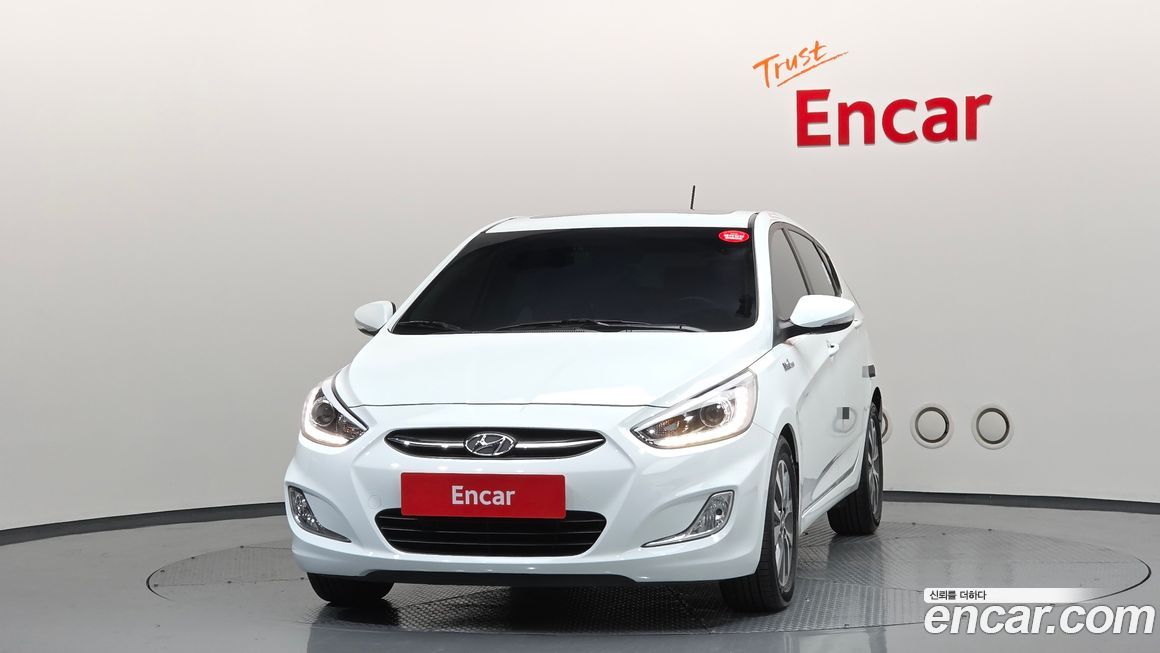 Hyundai Accent 2015