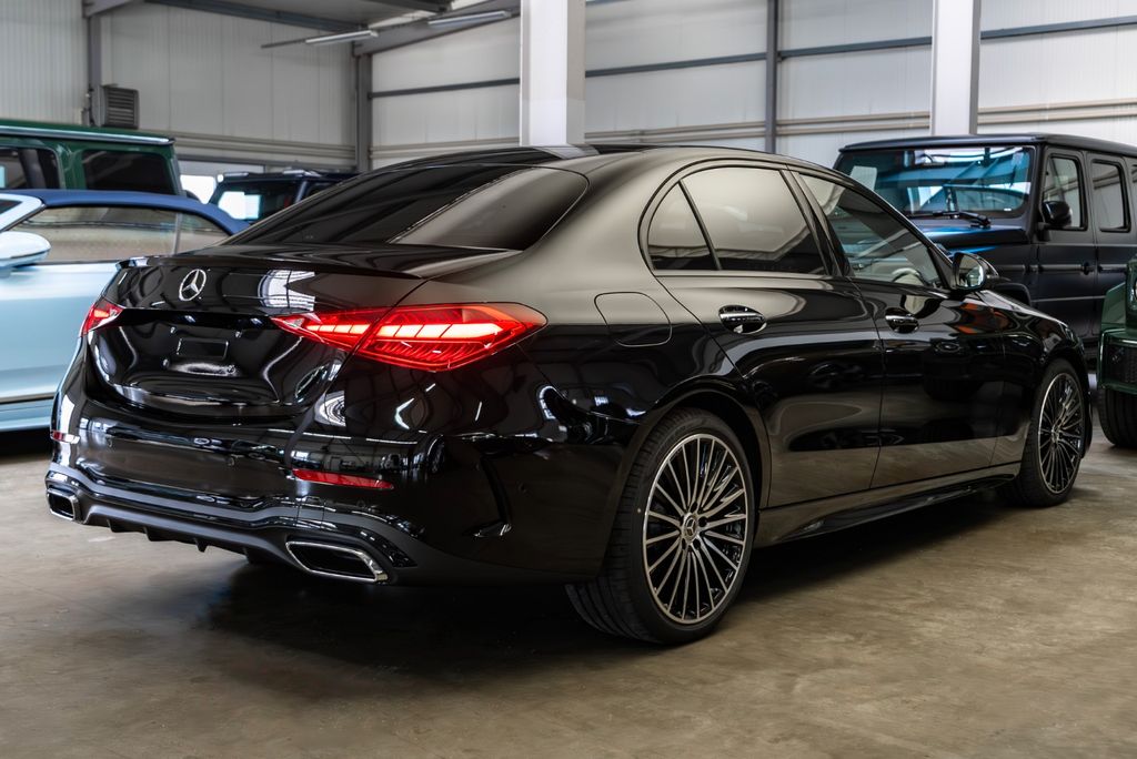 Mercedes-Benz C 300 2026