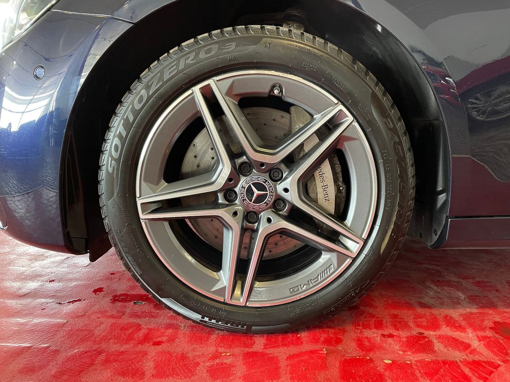 Mercedes-Benz E 300 2022