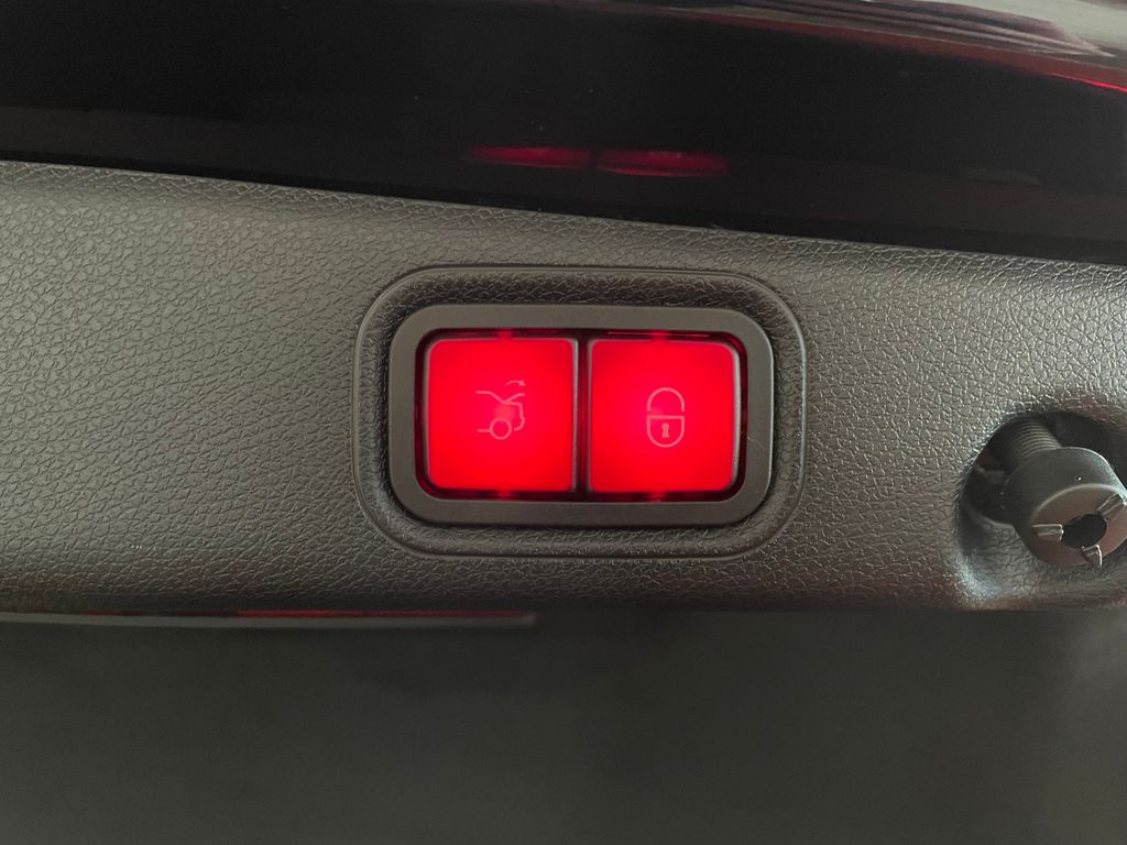 Mercedes-Benz E 300 2022