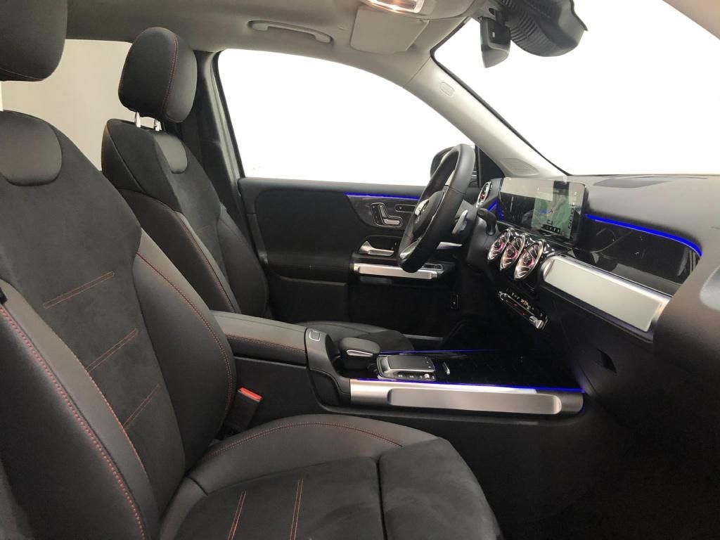 Mercedes-Benz GLB 200 2023