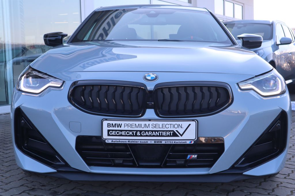 BMW M240i 2025