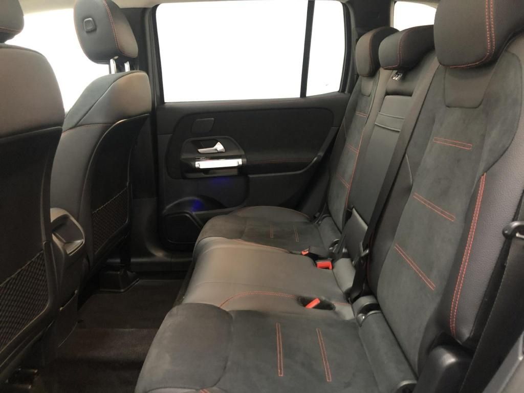 Mercedes-Benz GLB 200 2023