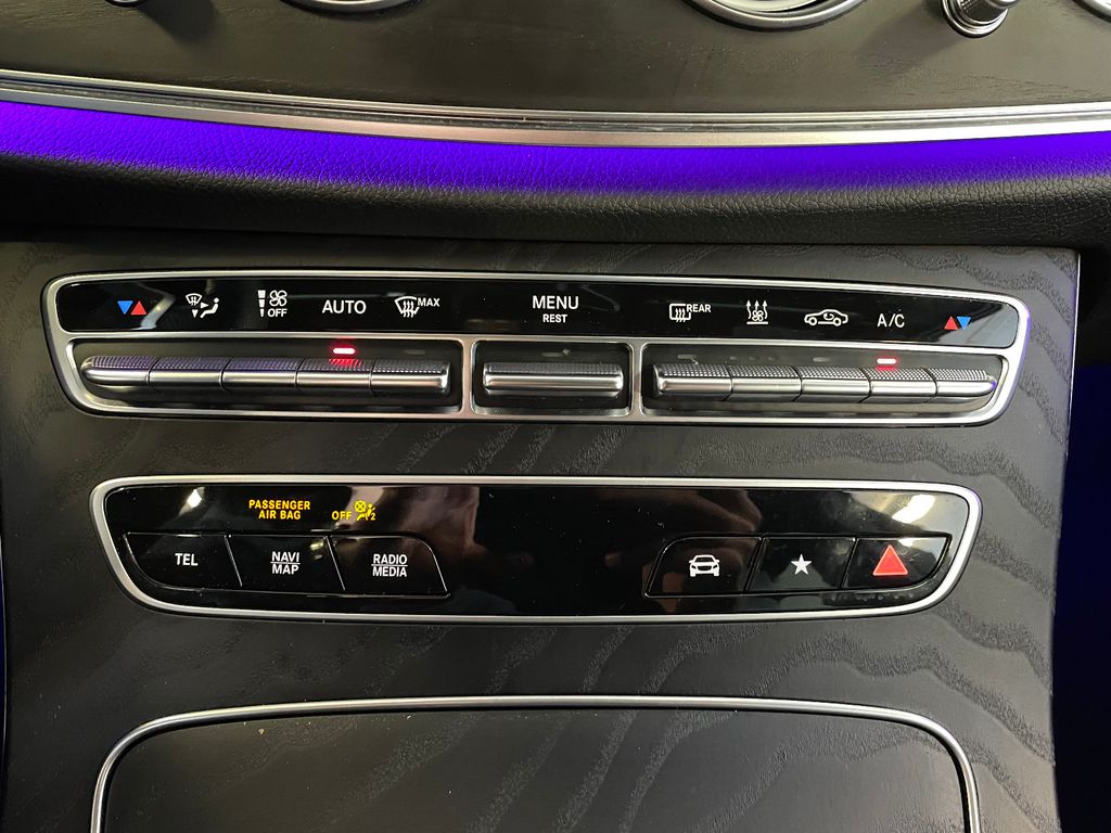 Mercedes-Benz E 300 2022