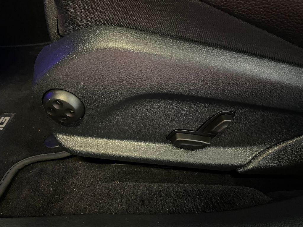 Mercedes-Benz E 300 2022