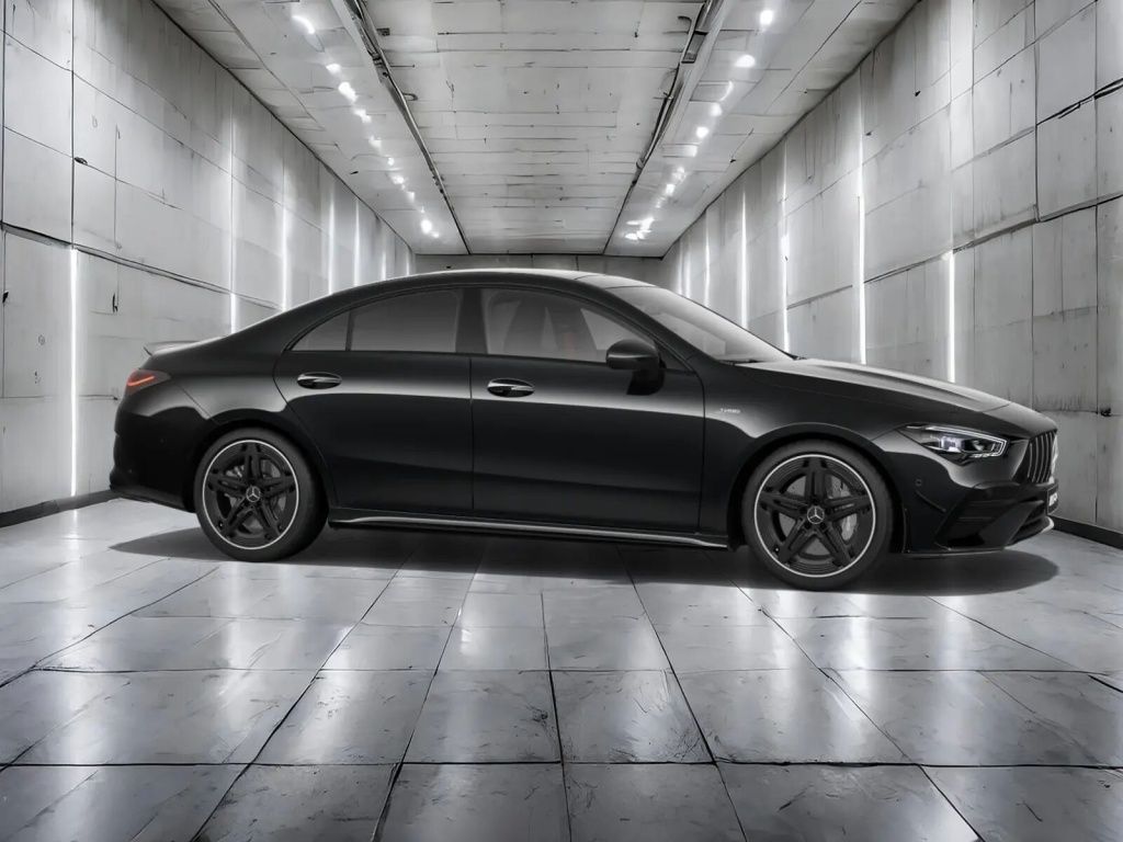 Mercedes-Benz CLA 35 AMG 2024