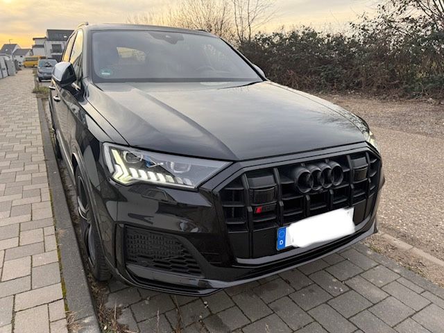 Audi SQ7 2022