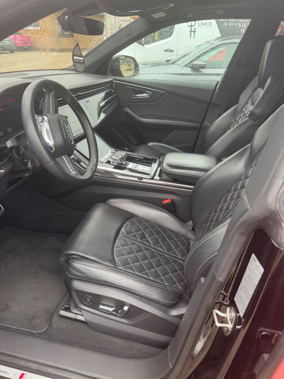 Audi SQ8 2022