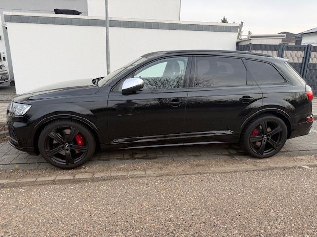 Audi SQ7 2022