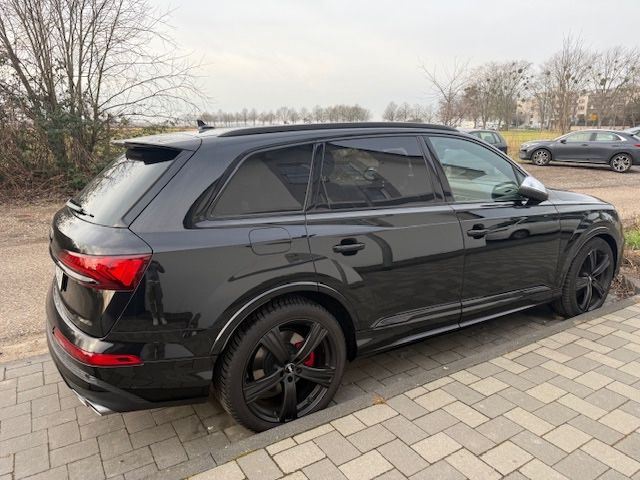 Audi SQ7 2022