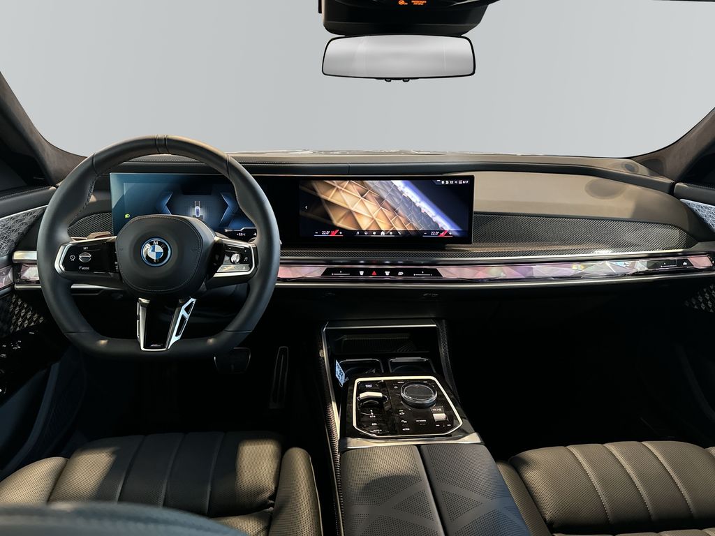 BMW i7 2024