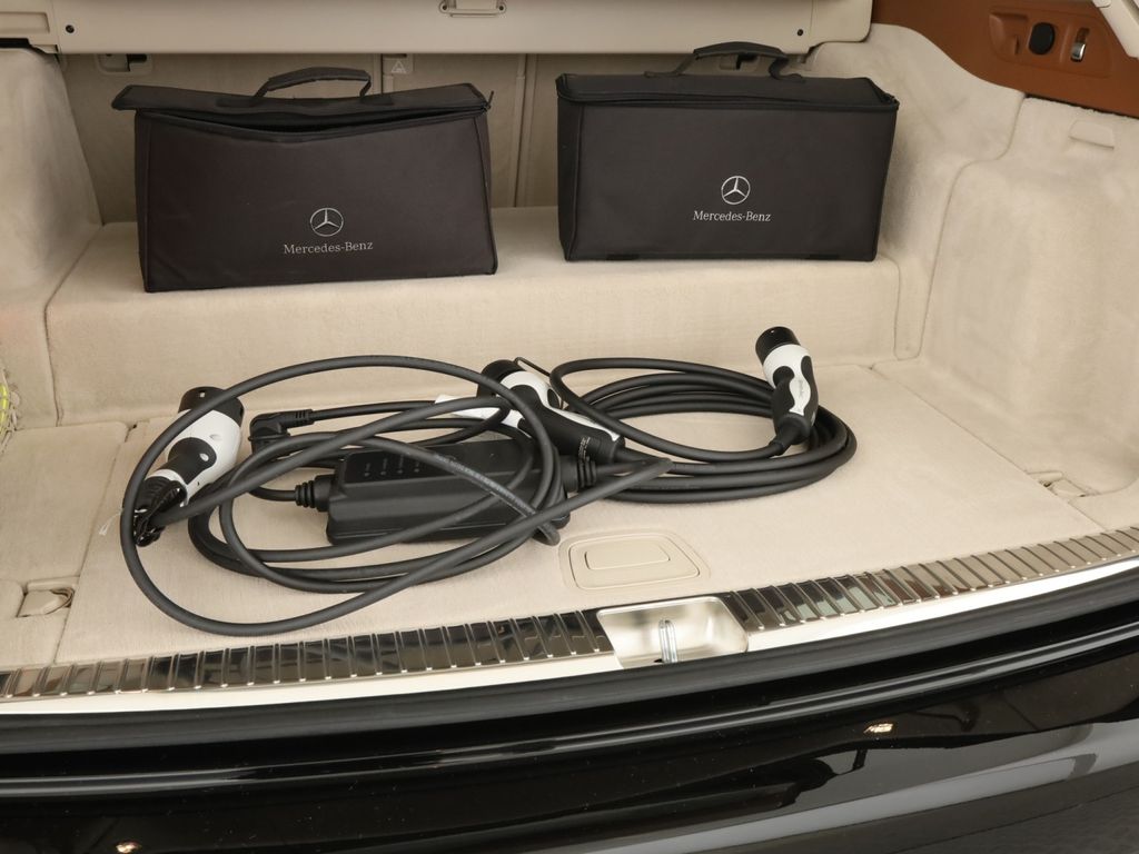 Mercedes-Benz E 300 2021