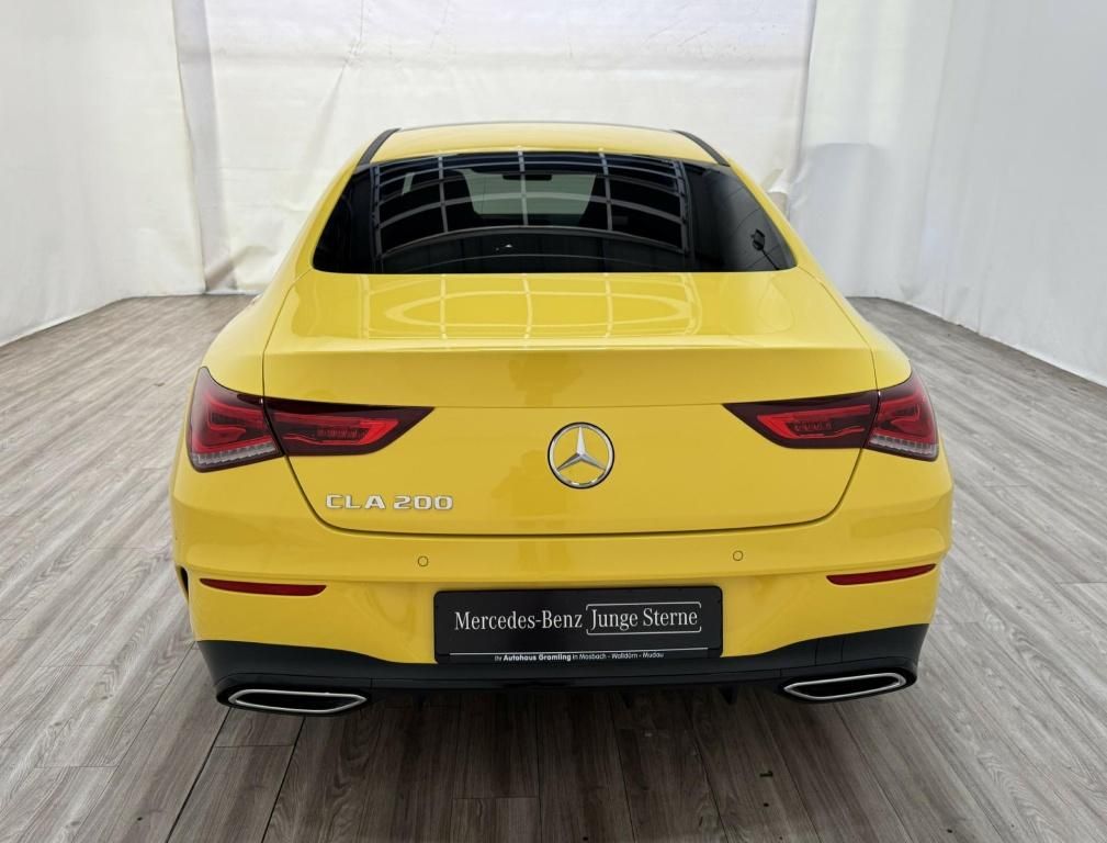Mercedes-Benz CLA 200 2023