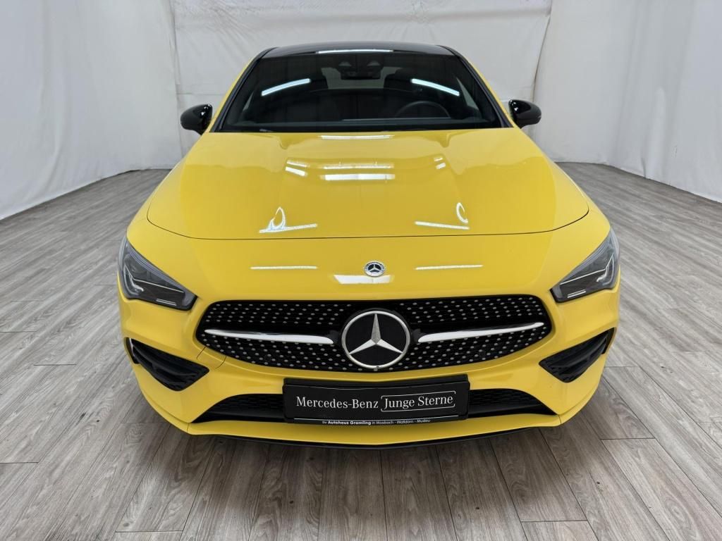 Mercedes-Benz CLA 200 2023