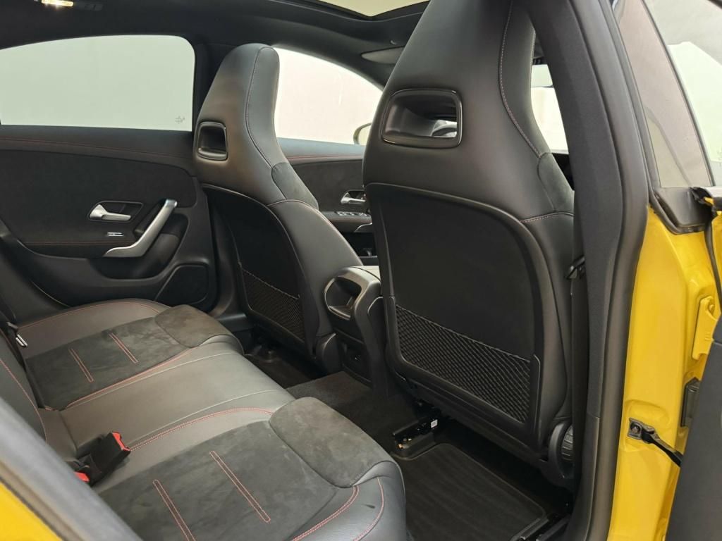 Mercedes-Benz CLA 200 2023