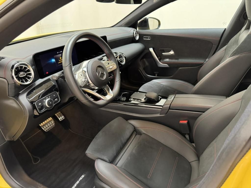 Mercedes-Benz CLA 200 2023