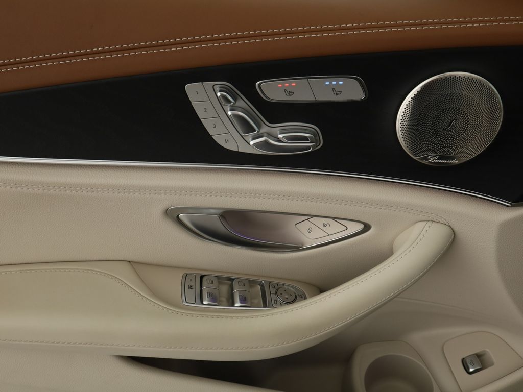 Mercedes-Benz E 300 2021