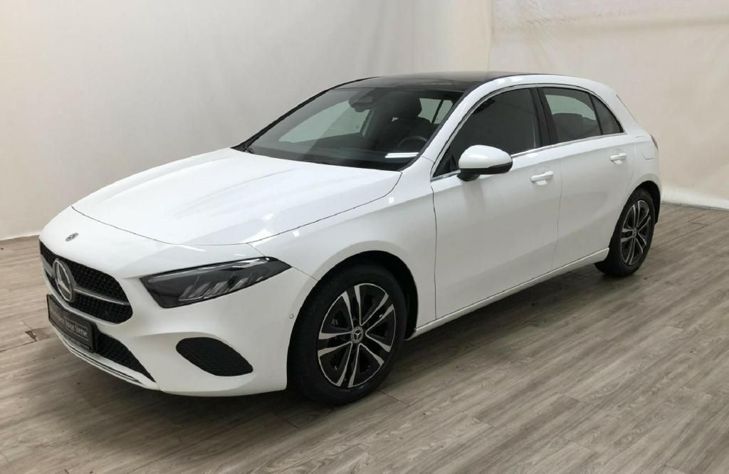 Mercedes-Benz A 200 2024