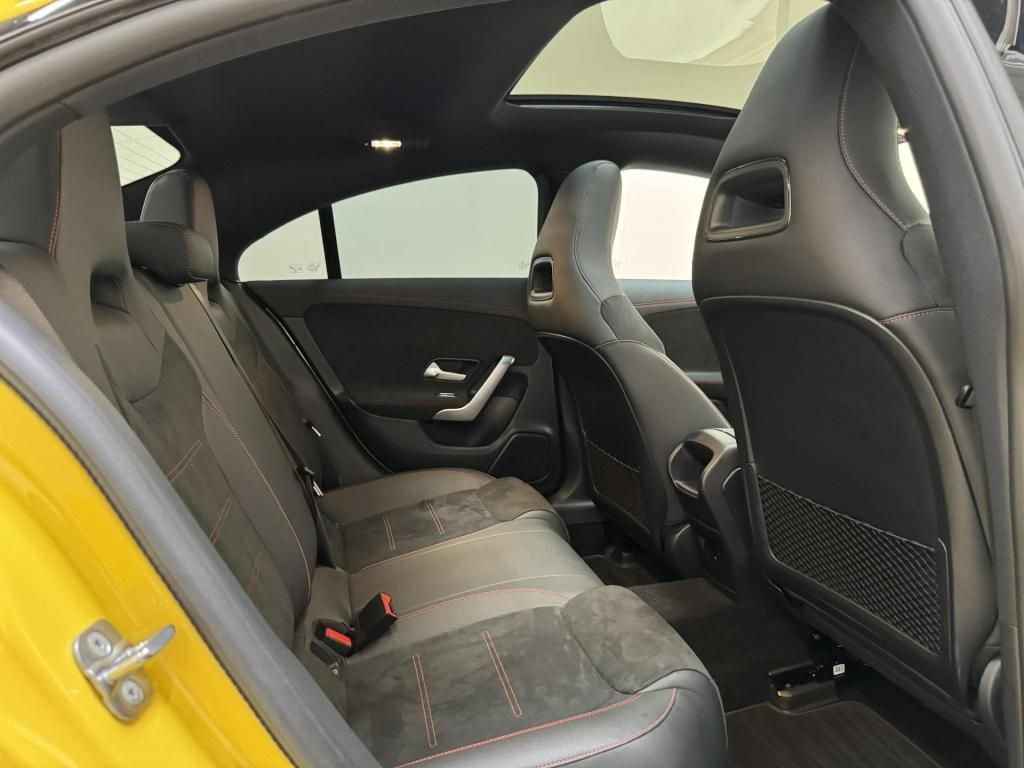 Mercedes-Benz CLA 200 2023