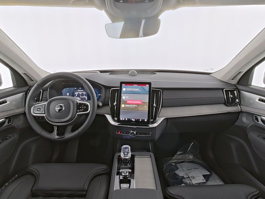 Volvo XC90 2025