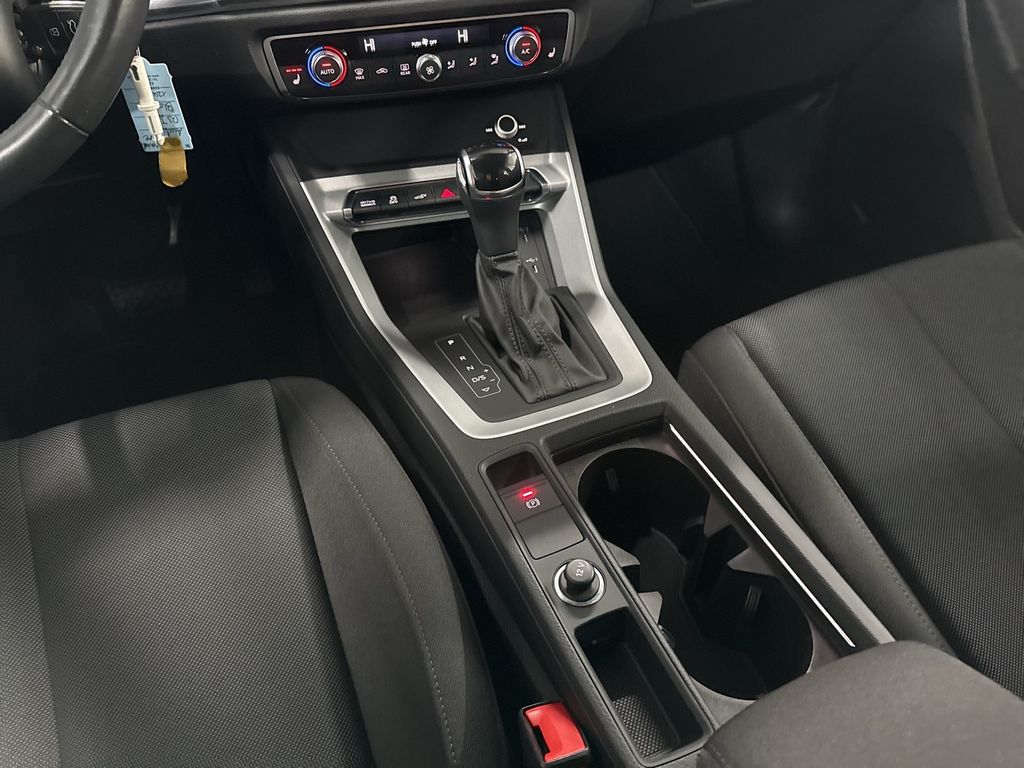 Audi Q3 2021