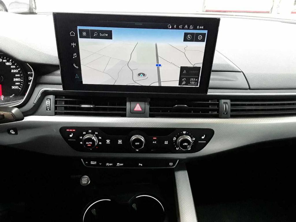 Audi A4 2021