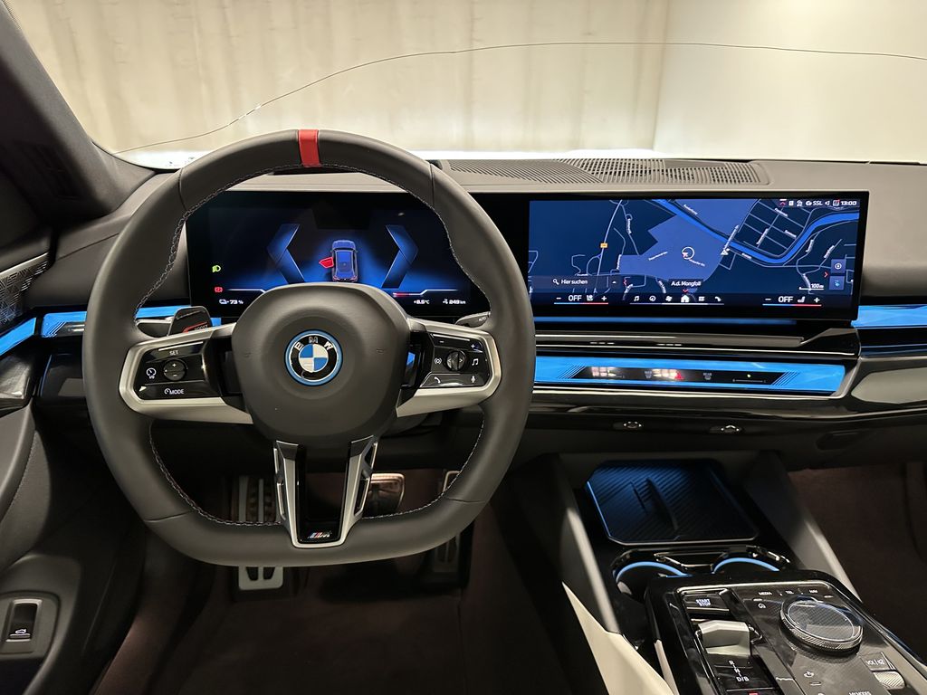 BMW i5 2025