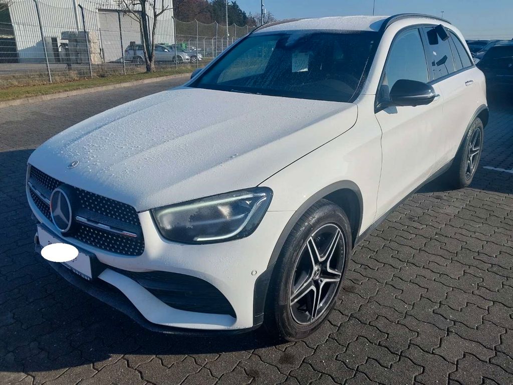 Mercedes-Benz GLC 400 2021