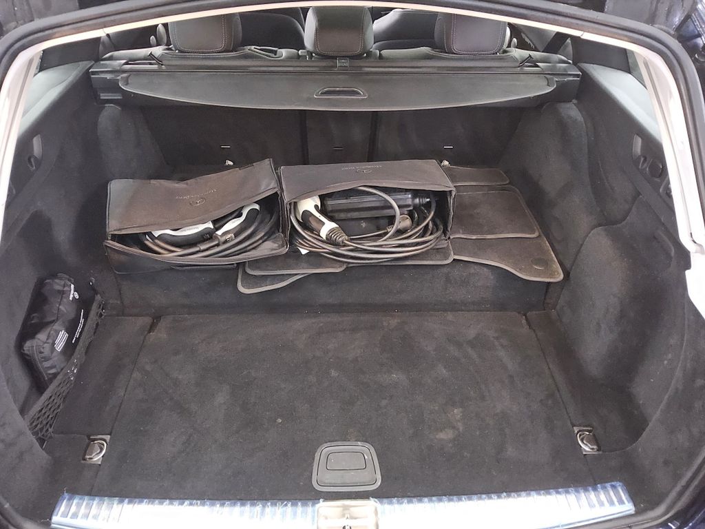 Mercedes-Benz E 300 2022