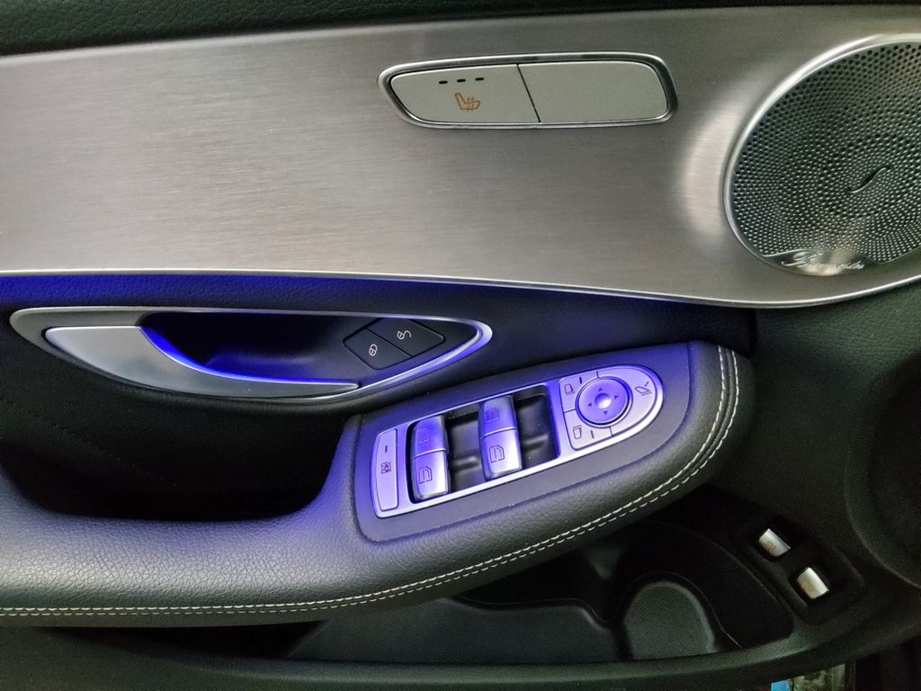 Mercedes-Benz C 300 2020