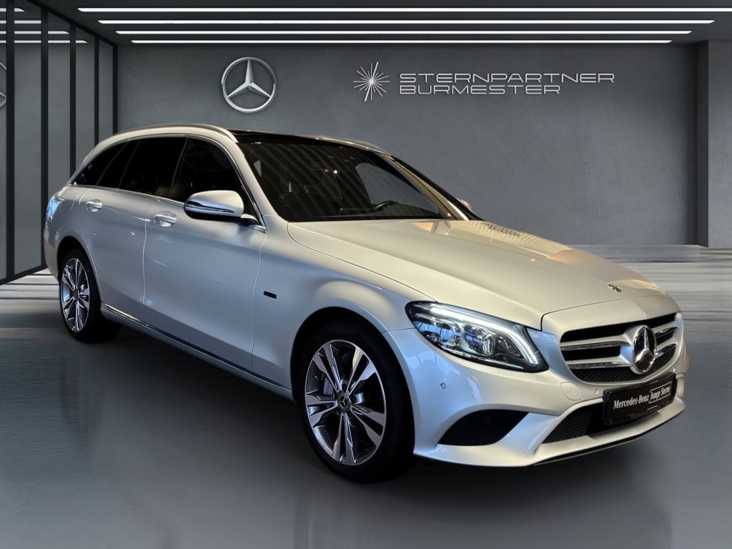 Mercedes-Benz C 300 2021