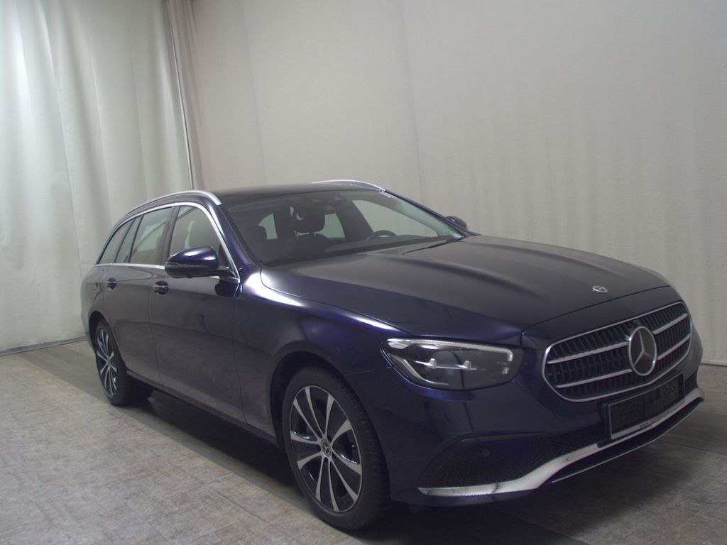 Mercedes-Benz E 300 2022