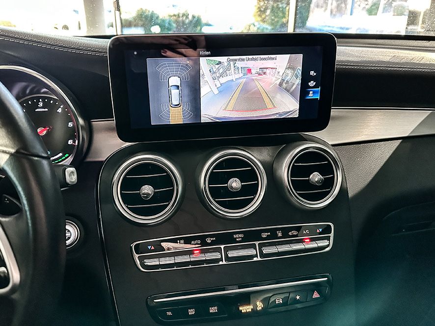 Mercedes-Benz GLC 300 2021