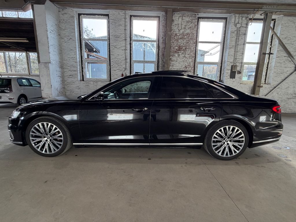 Audi A8 2021